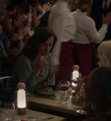 Emily_in_Paris_S02E06_WEBRip_x264-ION10_1343.jpg