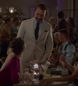 Emily_in_Paris_S02E06_WEBRip_x264-ION10_1496.jpg
