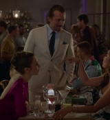 Emily_in_Paris_S02E06_WEBRip_x264-ION10_1499.jpg