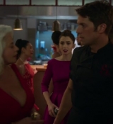 Emily_in_Paris_S02E06_WEBRip_x264-ION10_1580.jpg