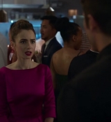 Emily_in_Paris_S02E06_WEBRip_x264-ION10_1601.jpg