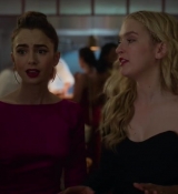 Emily_in_Paris_S02E06_WEBRip_x264-ION10_1641.jpg