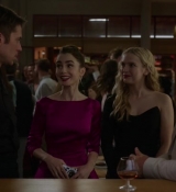 Emily_in_Paris_S02E06_WEBRip_x264-ION10_1821.jpg