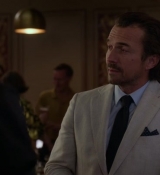 Emily_in_Paris_S02E06_WEBRip_x264-ION10_1823.jpg