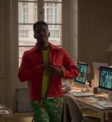 Emily_in_Paris_S02E06_WEBRip_x264-ION10_2102.jpg