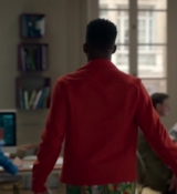 Emily_in_Paris_S02E06_WEBRip_x264-ION10_2192.jpg