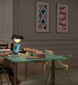 Emily_in_Paris_S02E06_WEBRip_x264-ION10_2198.jpg