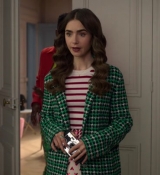 Emily_in_Paris_S02E06_WEBRip_x264-ION10_2233.jpg