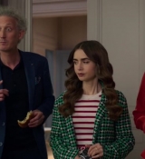 Emily_in_Paris_S02E06_WEBRip_x264-ION10_2293.jpg