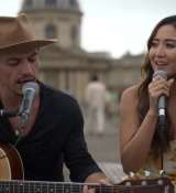 Emily_in_Paris_S02E06_WEBRip_x264-ION10_2485.jpg
