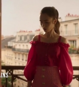 Emily_in_Paris_S02E07_WEBRip_x264-ION10_0053.jpg