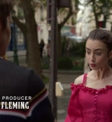 Emily_in_Paris_S02E07_WEBRip_x264-ION10_0162.jpg