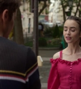 Emily_in_Paris_S02E07_WEBRip_x264-ION10_0205.jpg