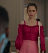 Emily_in_Paris_S02E07_WEBRip_x264-ION10_0271.jpg