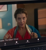 Emily_in_Paris_S02E07_WEBRip_x264-ION10_0368.jpg