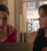 Emily_in_Paris_S02E07_WEBRip_x264-ION10_0392.jpg