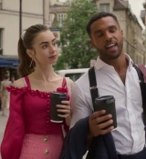 Emily_in_Paris_S02E07_WEBRip_x264-ION10_0695.jpg