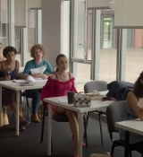 Emily_in_Paris_S02E07_WEBRip_x264-ION10_0780.jpg