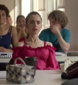 Emily_in_Paris_S02E07_WEBRip_x264-ION10_0820.jpg