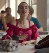 Emily_in_Paris_S02E07_WEBRip_x264-ION10_0852.jpg