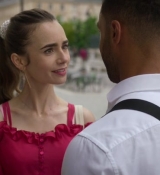 Emily_in_Paris_S02E07_WEBRip_x264-ION10_1006.jpg