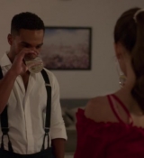 Emily_in_Paris_S02E07_WEBRip_x264-ION10_1173.jpg