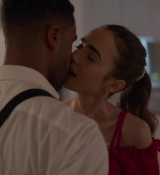 Emily_in_Paris_S02E07_WEBRip_x264-ION10_1330.jpg
