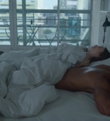 Emily_in_Paris_S02E07_WEBRip_x264-ION10_1417.jpg