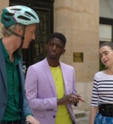 Emily_in_Paris_S02E07_WEBRip_x264-ION10_2057.jpg