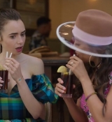 Emily_in_Paris_S02E07_WEBRip_x264-ION10_2170.jpg