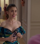 Emily_in_Paris_S02E07_WEBRip_x264-ION10_2361.jpg