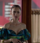 Emily_in_Paris_S02E07_WEBRip_x264-ION10_2393.jpg