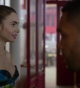 Emily_in_Paris_S02E07_WEBRip_x264-ION10_2494.jpg