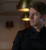Emily_in_Paris_S02E07_WEBRip_x264-ION10_2495.jpg