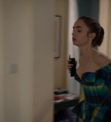 Emily_in_Paris_S02E07_WEBRip_x264-ION10_2506.jpg