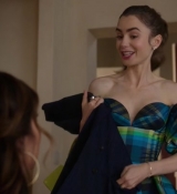 Emily_in_Paris_S02E07_WEBRip_x264-ION10_2536.jpg