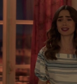 Emily_in_Paris_S02E08_WEBRip_x264-ION10_0339.jpg