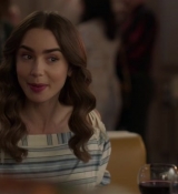 Emily_in_Paris_S02E08_WEBRip_x264-ION10_0483.jpg