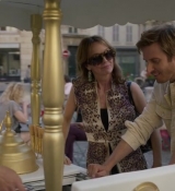 Emily_in_Paris_S02E08_WEBRip_x264-ION10_1038.jpg