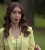 Emily_in_Paris_S02E08_WEBRip_x264-ION10_1509.jpg