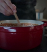 Emily_in_Paris_S02E08_WEBRip_x264-ION10_1703.jpg