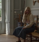 Emily_in_Paris_S02E08_WEBRip_x264-ION10_1733.jpg
