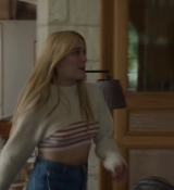 Emily_in_Paris_S02E08_WEBRip_x264-ION10_1752.jpg