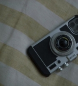 Emily_in_Paris_S02E08_WEBRip_x264-ION10_1882.jpg