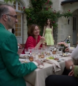 Emily_in_Paris_S02E08_WEBRip_x264-ION10_1994.jpg