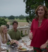 Emily_in_Paris_S02E08_WEBRip_x264-ION10_2012.jpg