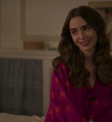 Emily_in_Paris_S02E08_WEBRip_x264-ION10_2092.jpg