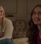 Emily_in_Paris_S02E08_WEBRip_x264-ION10_2115.jpg