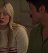 Emily_in_Paris_S02E08_WEBRip_x264-ION10_2215.jpg
