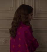 Emily_in_Paris_S02E08_WEBRip_x264-ION10_2266.jpg